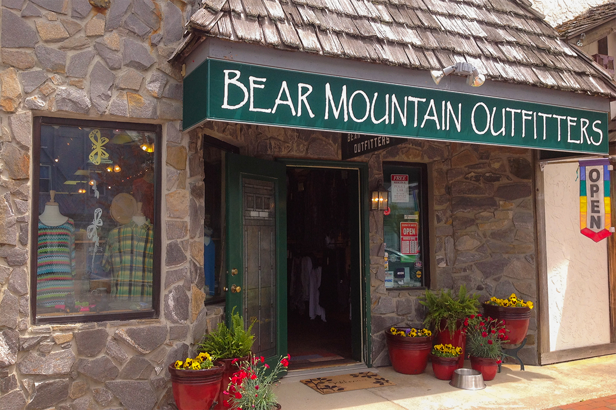 bear-mountain-outfitters-the-highlands-nc