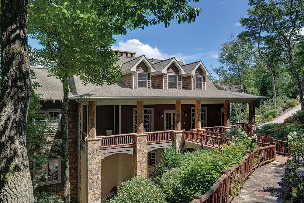 Gracious Mountain Living Laurel Magazine