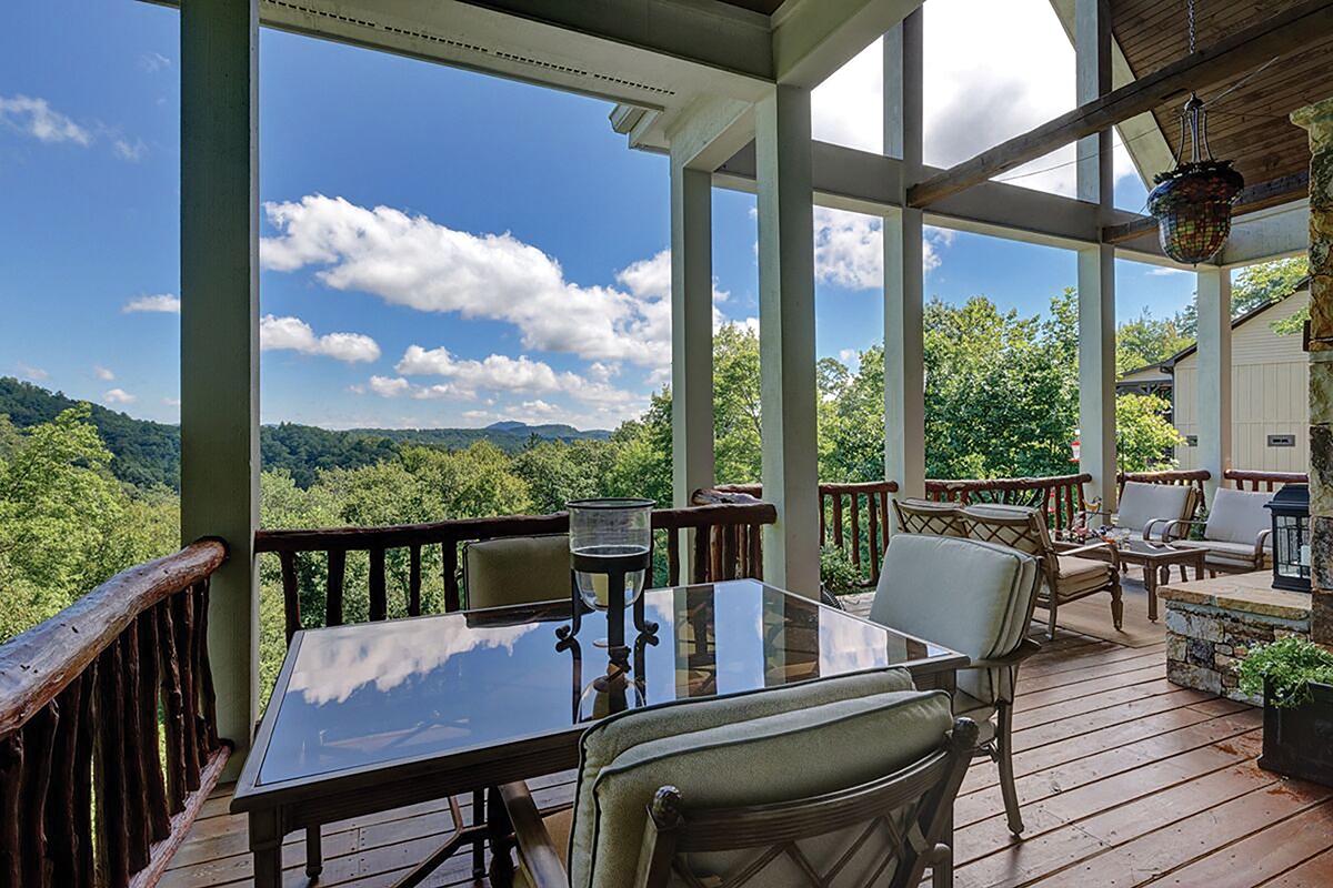 home-for-sale-highlands-nc-berkshire-view