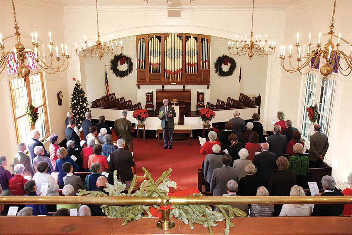 christmas-carol-sing-highlands-nc