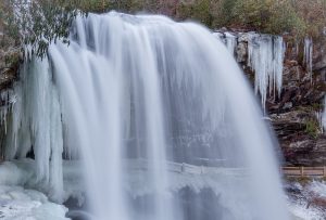 dry-falls-winter-terry-b-highlands-nc