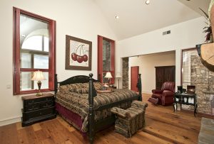 Chateau-rental-Highlands-nc-bed