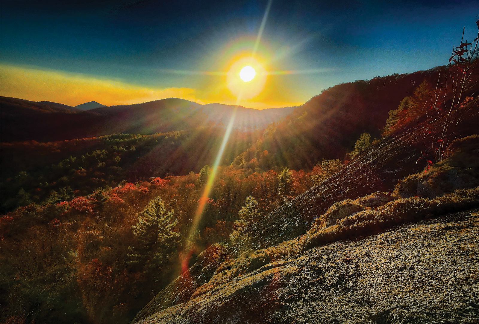 Panthertown-Valley-Salt-Rock-Gap-from-Blackrock-Mountain-Cliffs-north-carolina