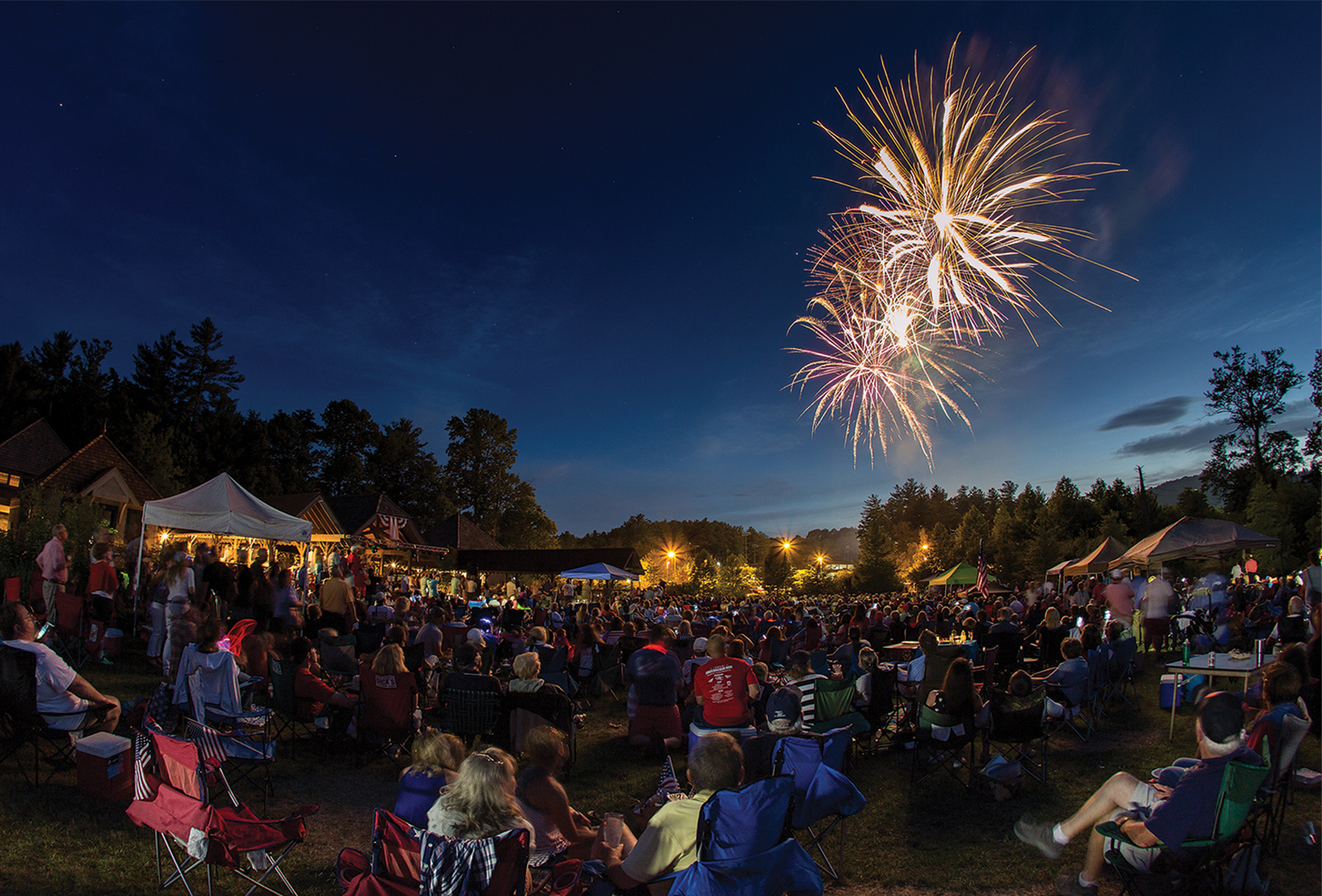 Cashiers-Fireworks-2016-Nick-Breedlove-north-carolina