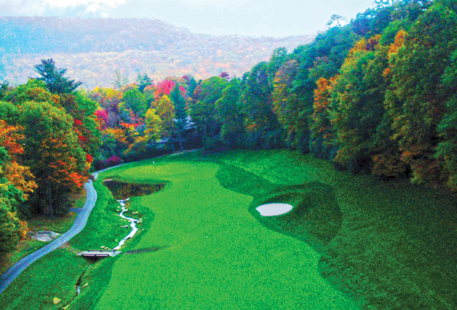 Wildcat-Cliffs-country-club-highlands-nc-scholarship-golf-fall-leaves