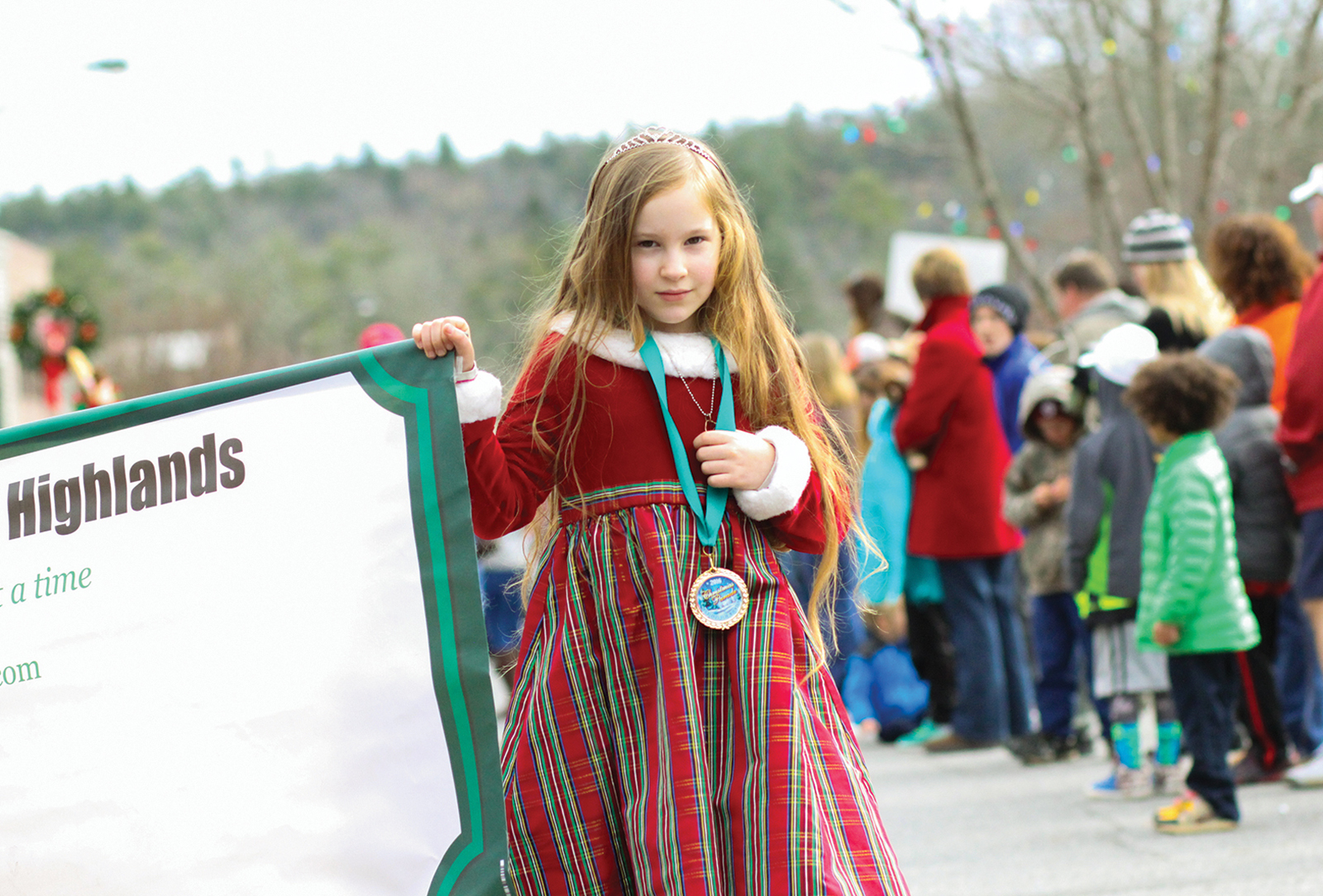 highlands-christmas-parade-nc-red-girl