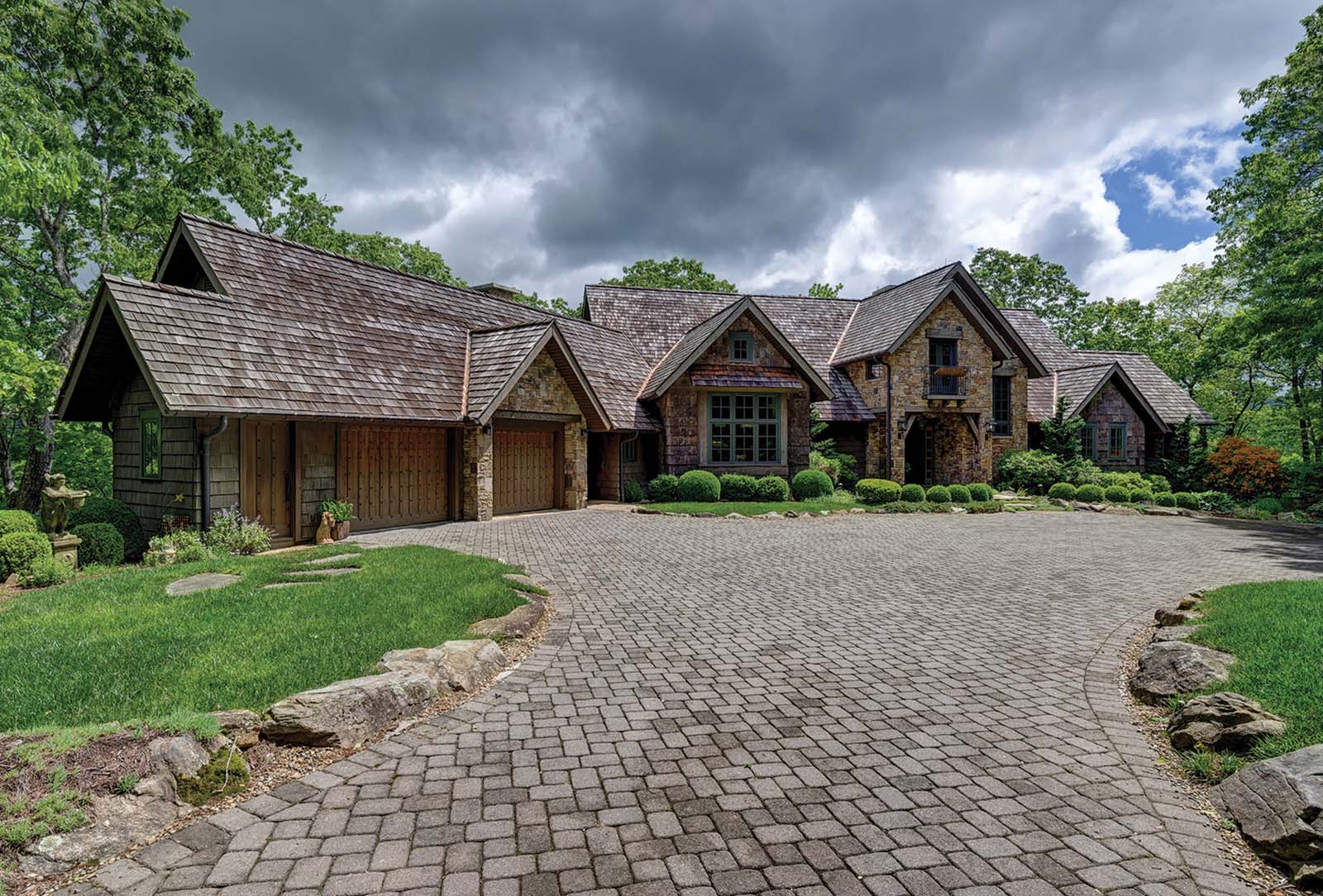 Home for Sale Amenities Galore in Wade Hampton The Laurel Magazine