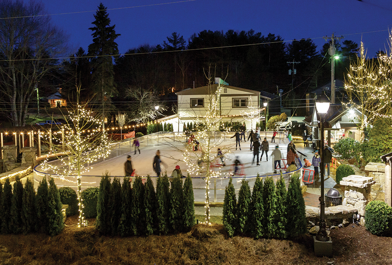 ice-skating-rink-highlands-nc