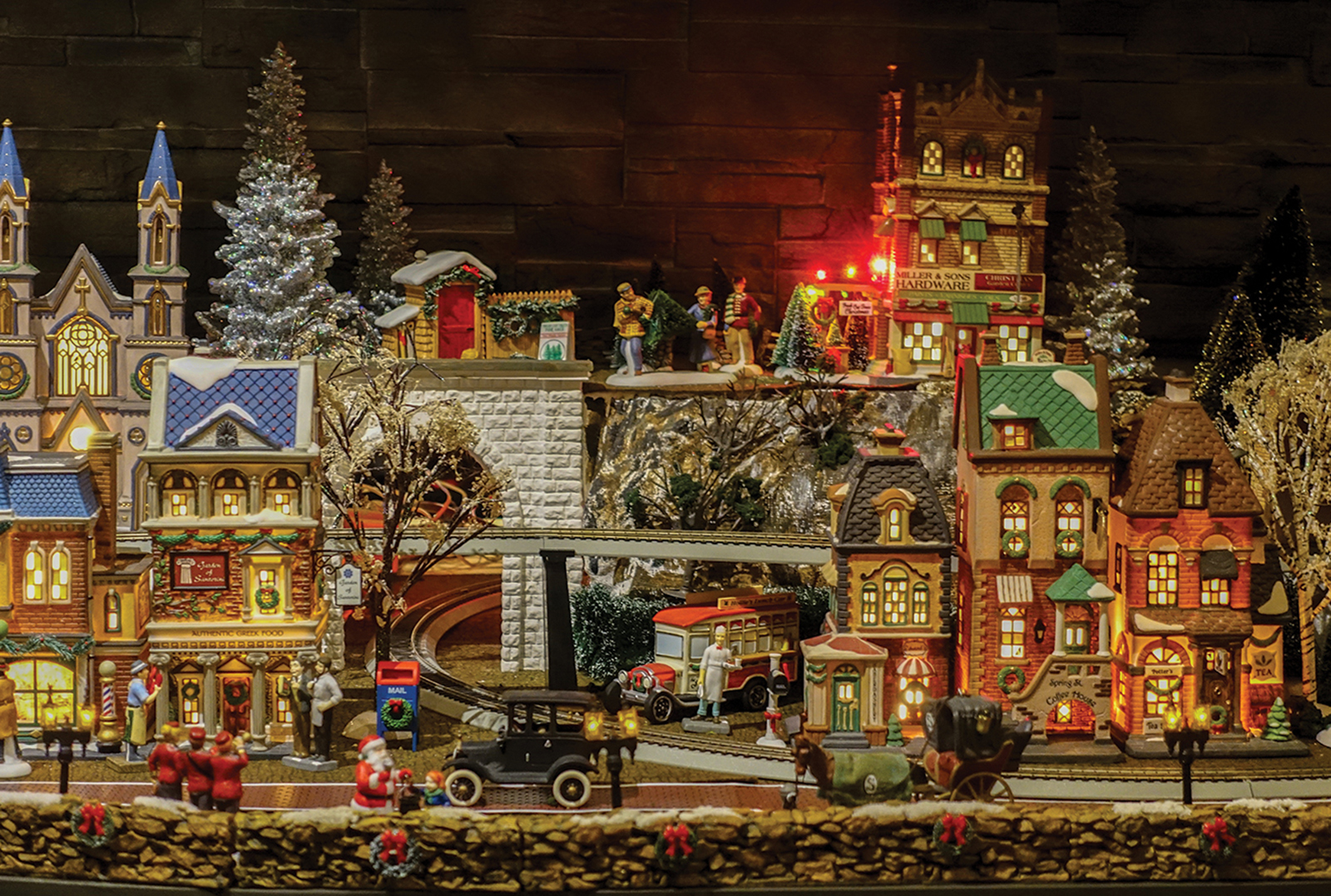 manning-christmas-village-highlands-ncoverview