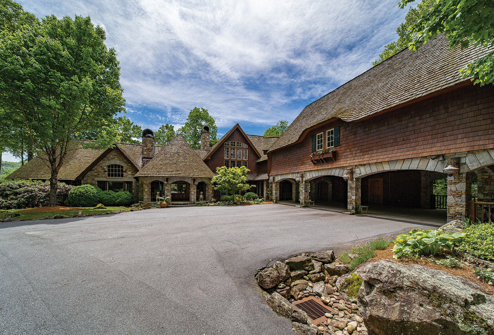 Home for sale in Cashiers NC - Exterior