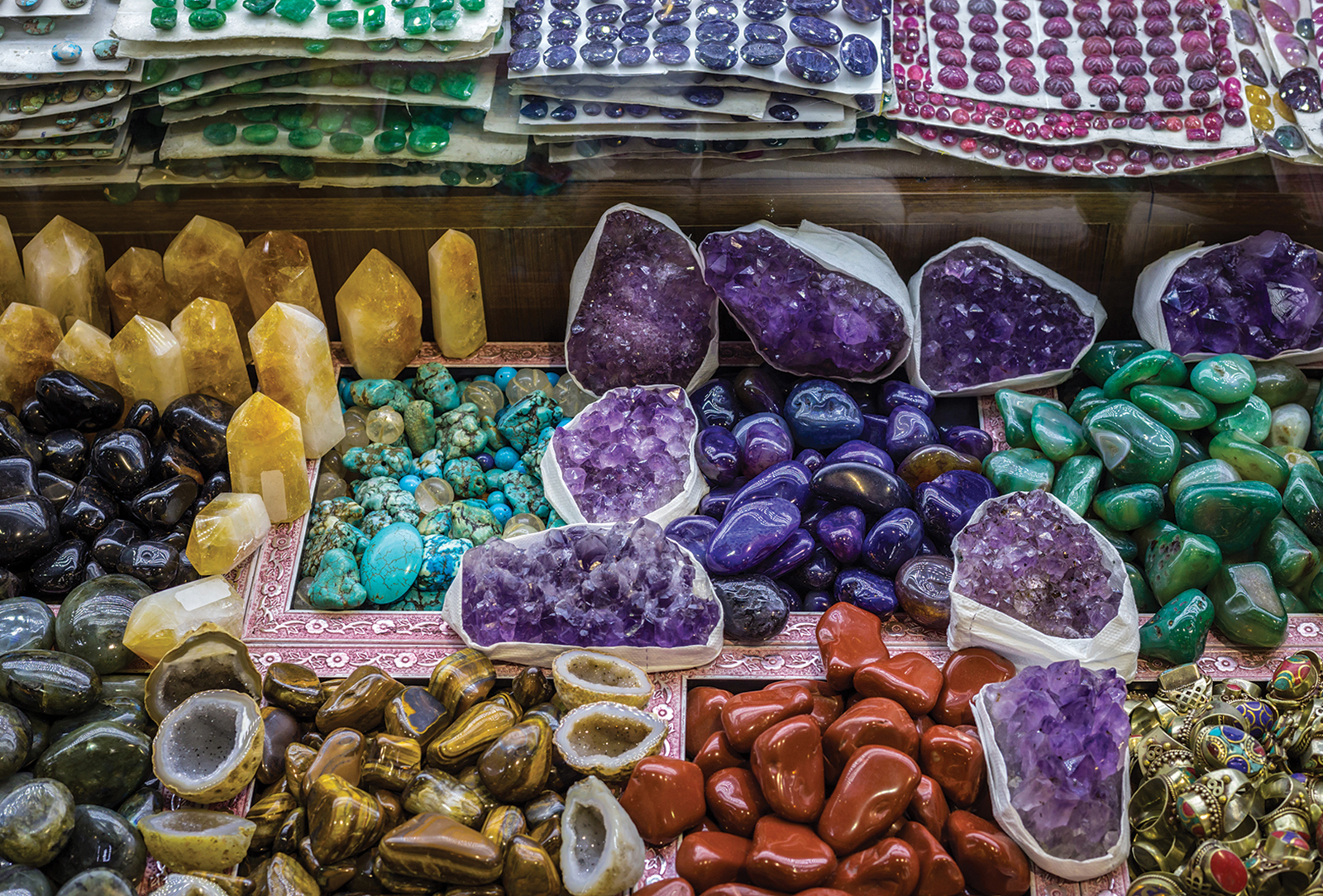 village-nature-series-rocks-cashiers-nc