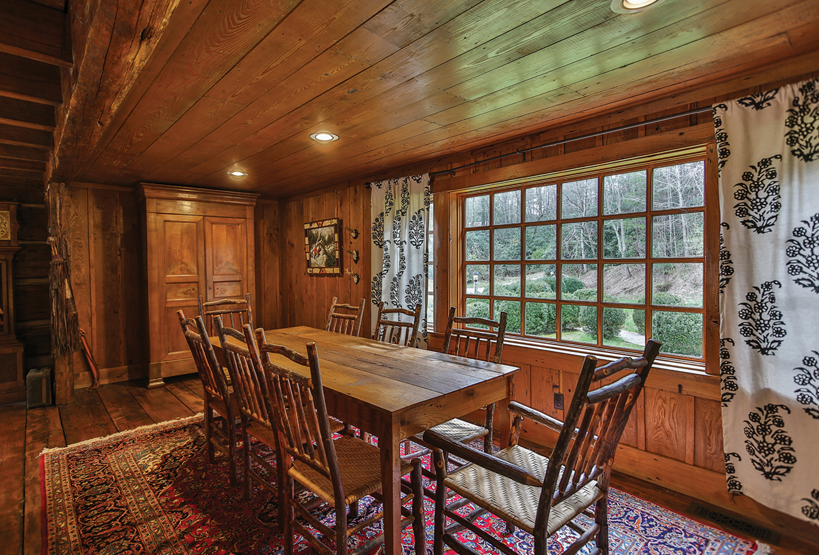 highlands nc home for sale dining