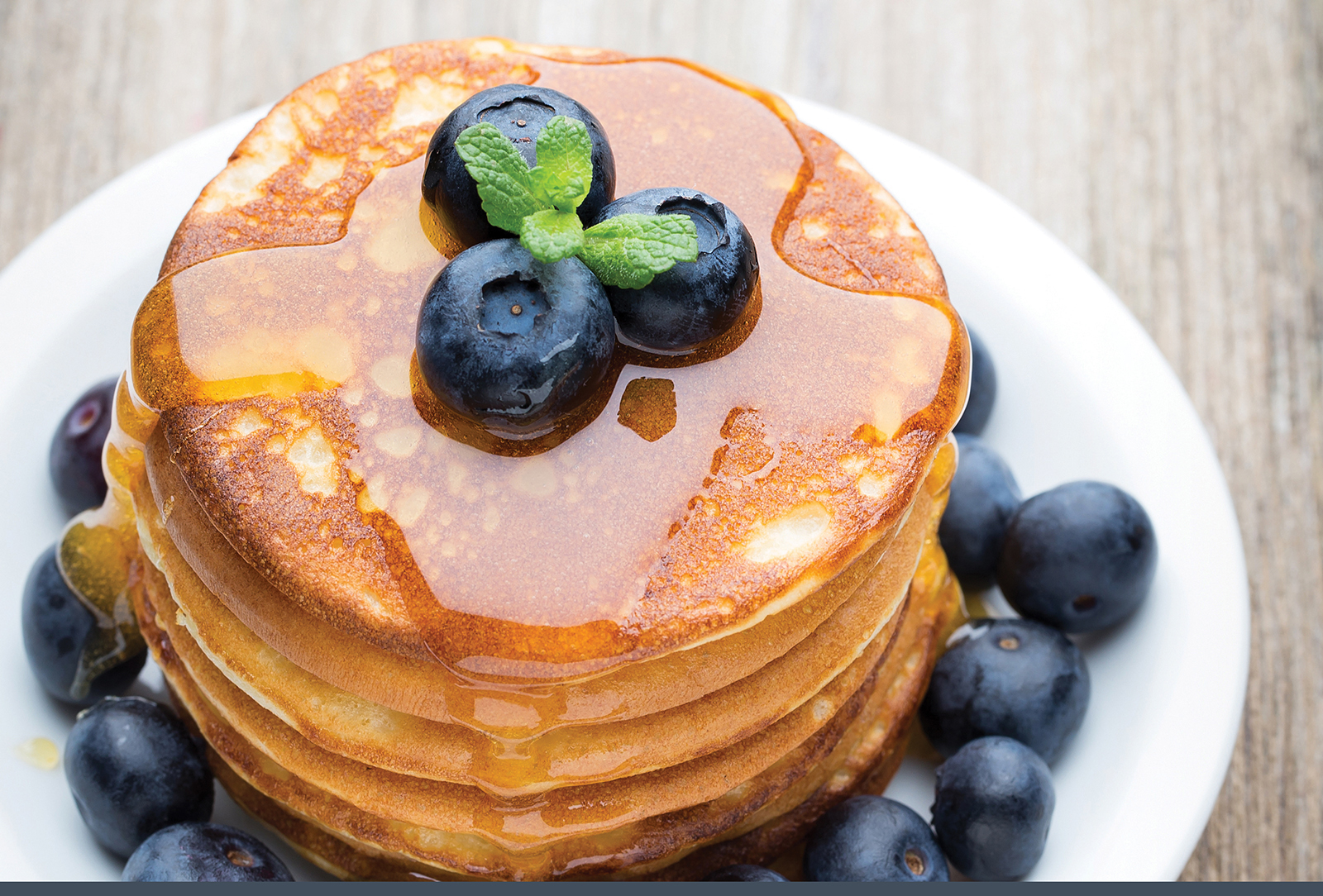 scaly mountain nc womens club pancake breakfast blueberry pancakes