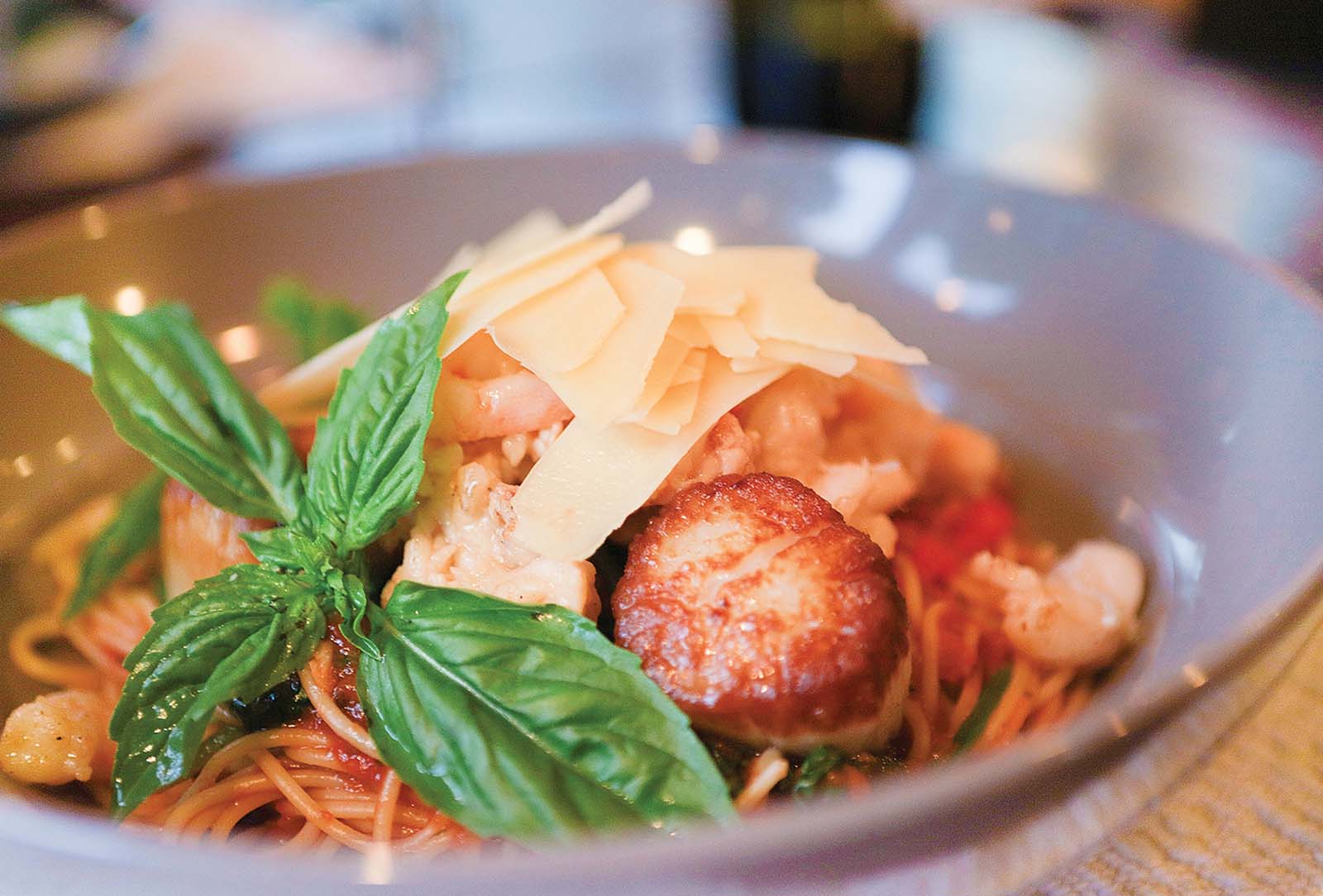 The Iconic Lakeside Restaurant