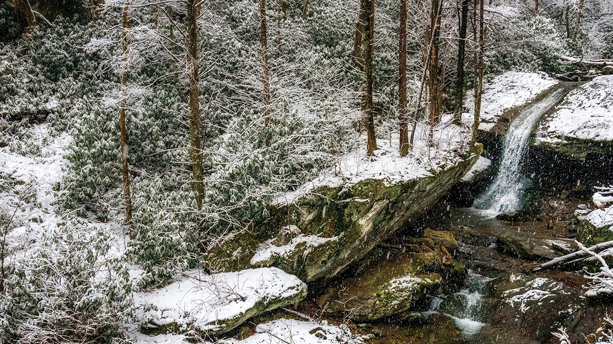 highlands-cashiers-waterfall-winter