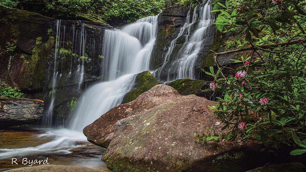 highlands-nc-cashiers-nc-Rodney-Byard-spring-waterfall