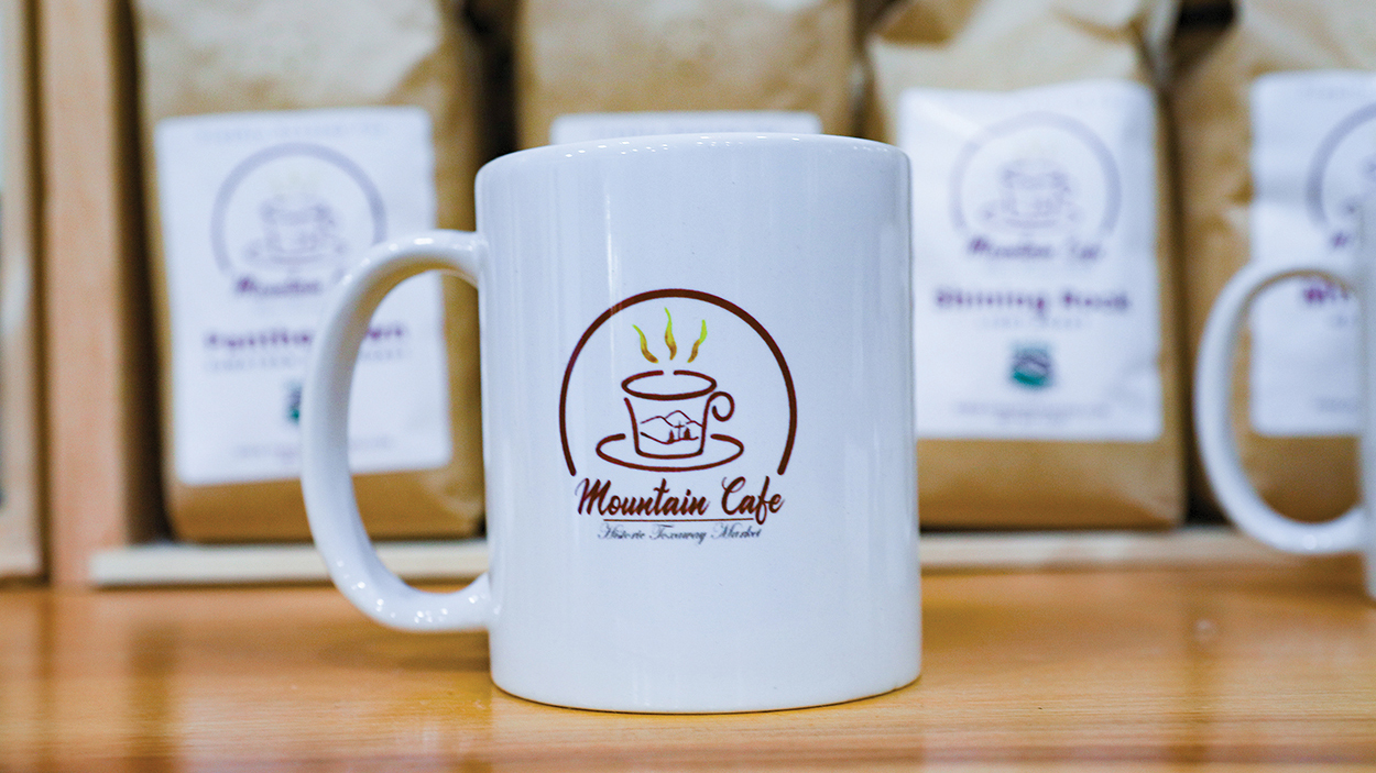 lake-toxaway-nc-mountain-cafe-coffee