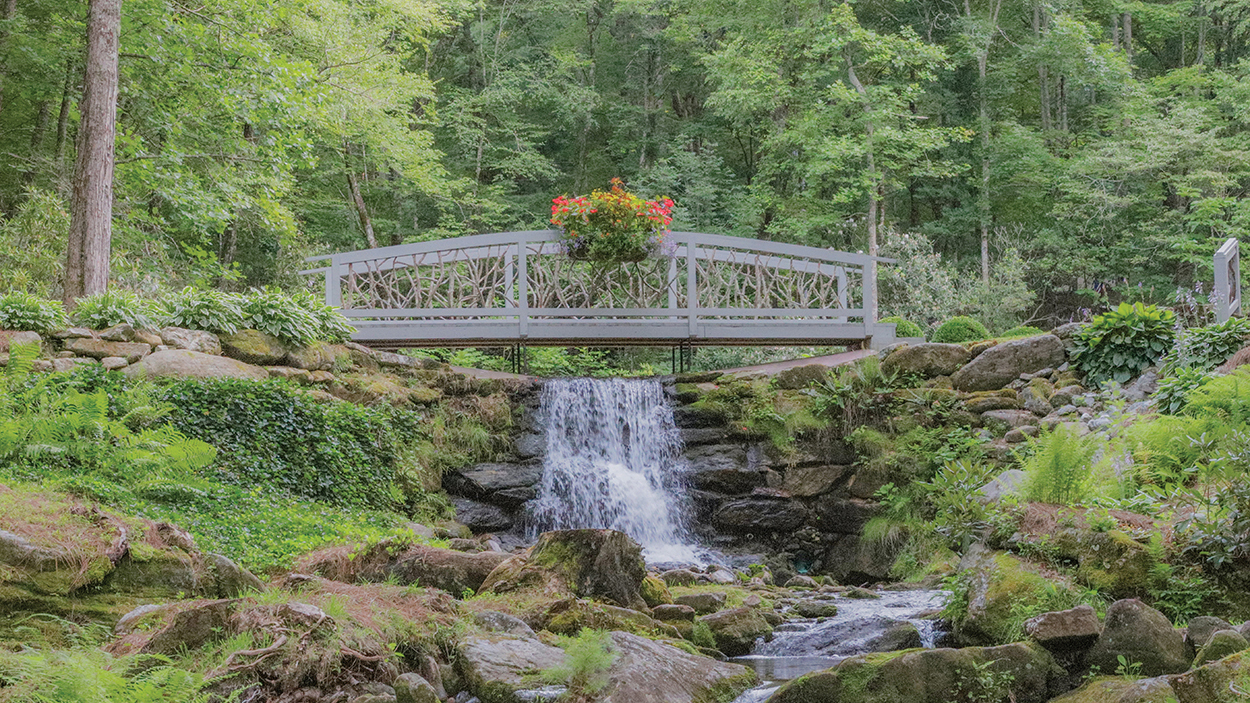 joy garden tour cashiers nc 2023