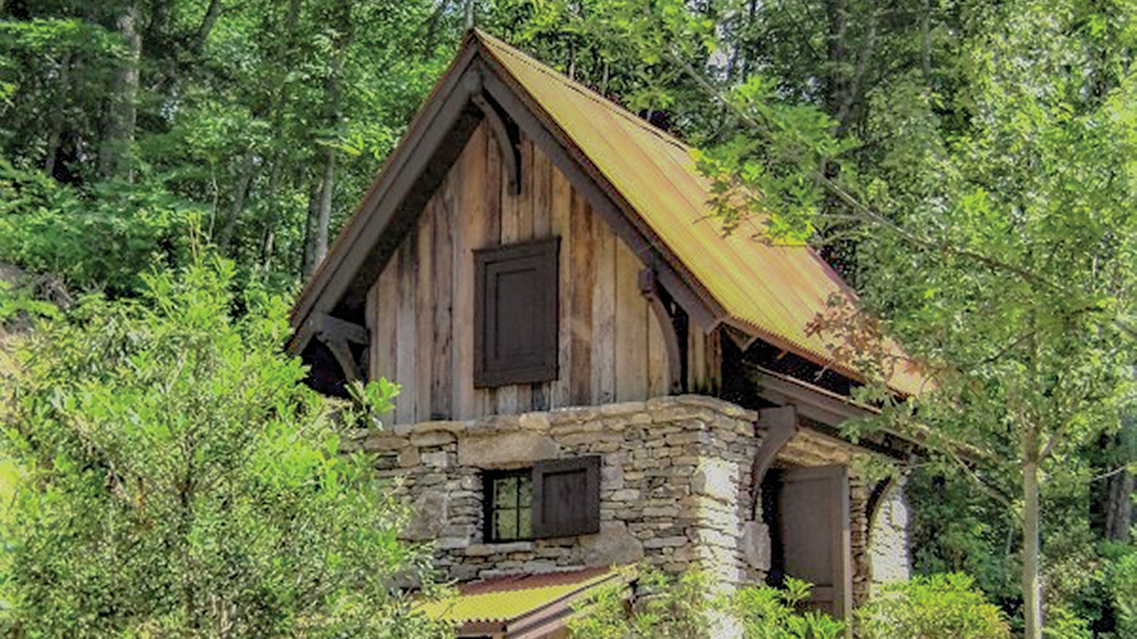 yellow-mountain-preserve-Wellhouse