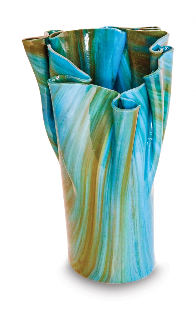 cashiers-nc-artist-Beth-Bowser-vase