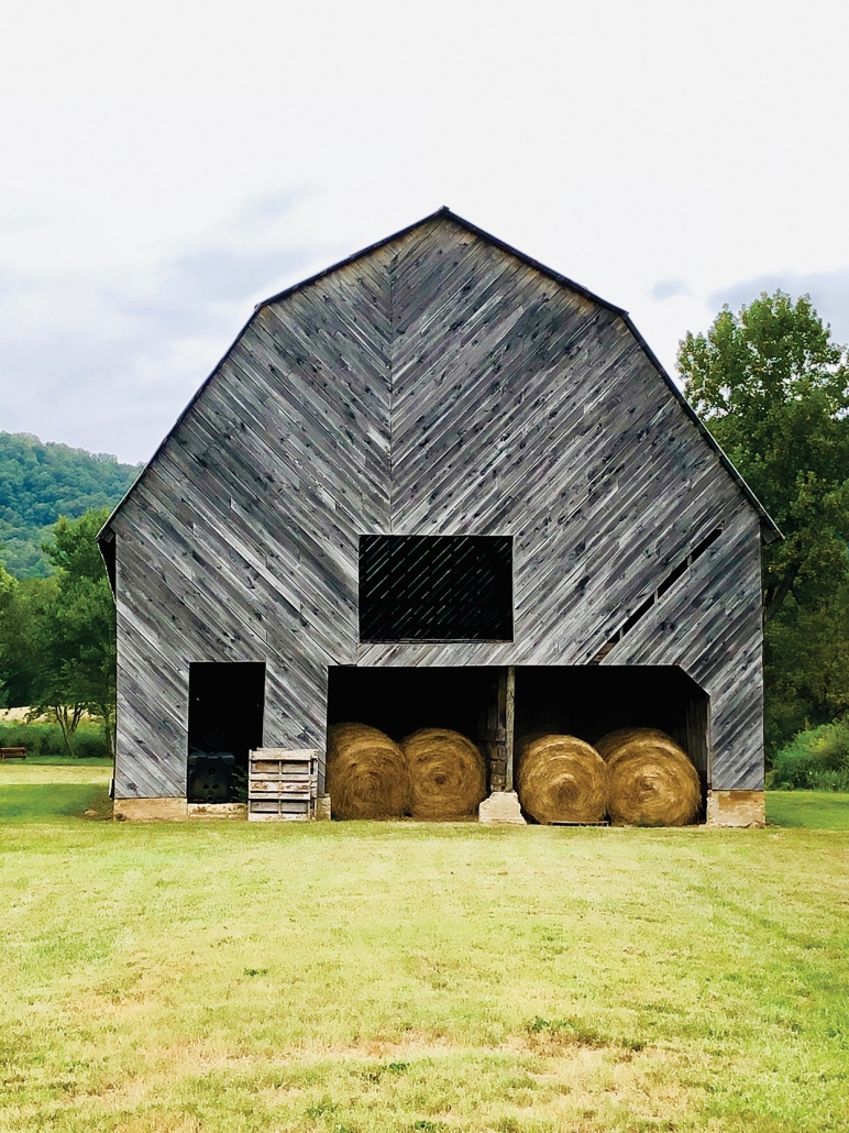 barn-hay-thanksgiving