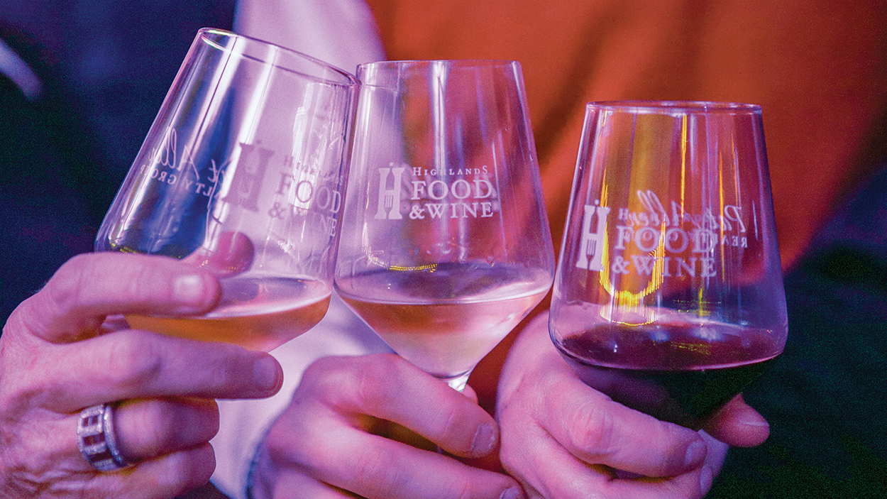 highlands-food-wine-festival-wine-glasses