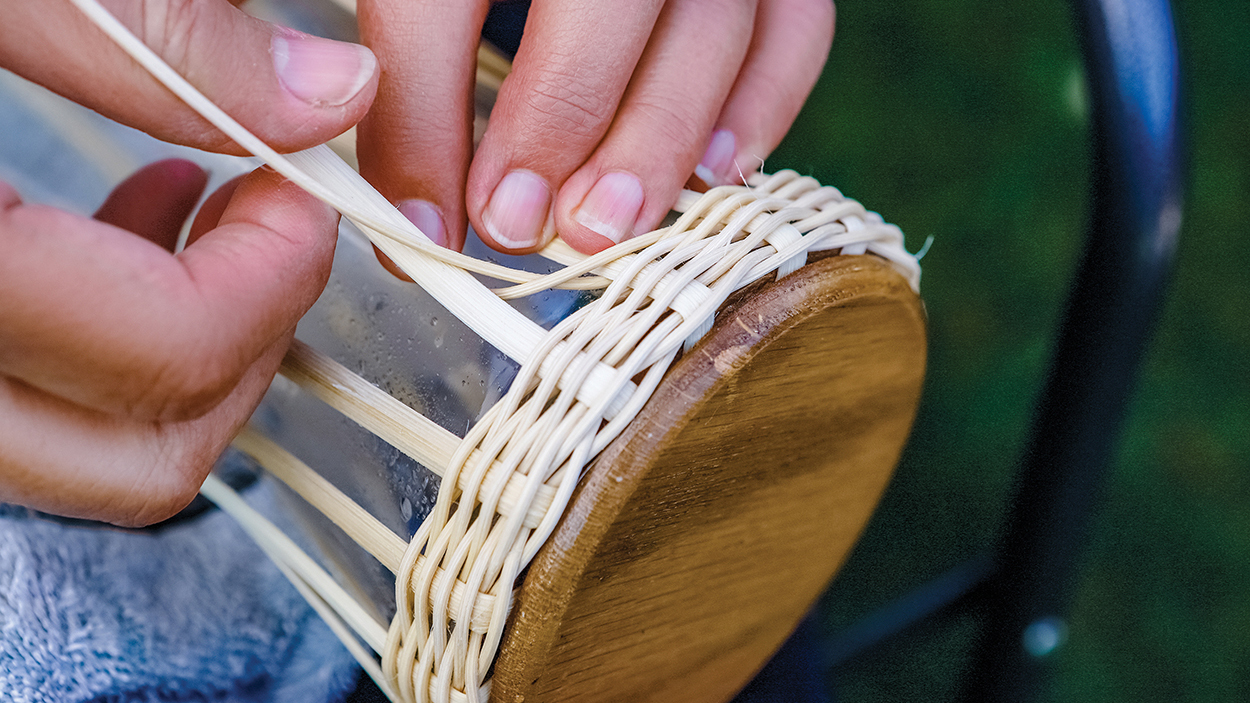 highlands-nc-basket-weaving