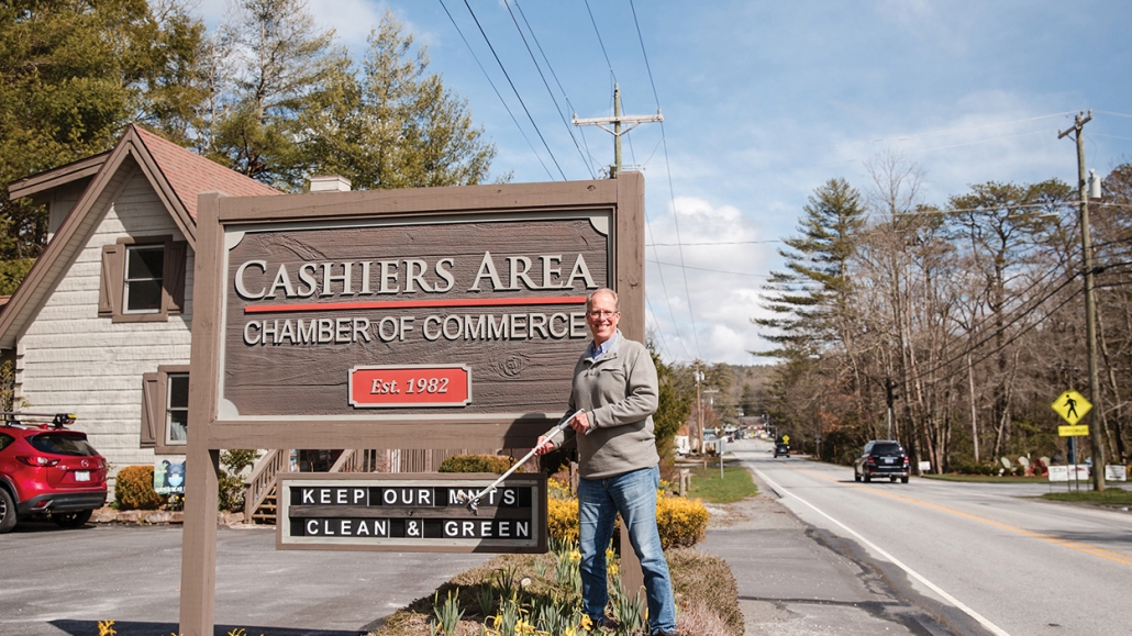 cashiers-chamber-of-commerce-clean-up