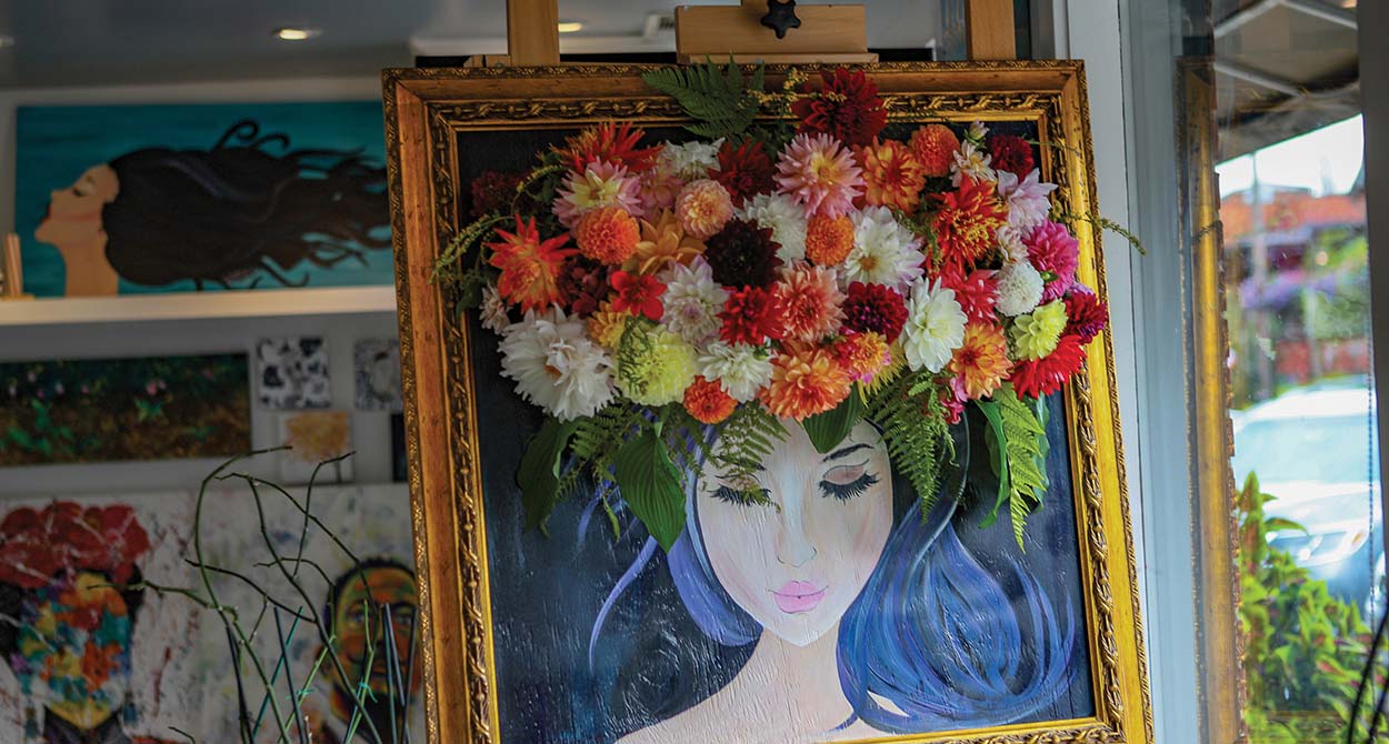 Dazzling Dahlias Laurel Magazine