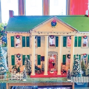 highlands-nc-history-doll-house-front