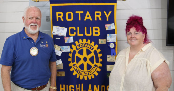 highlands-nc-rotary-club-hosts-assistant-director-reach-macon-county