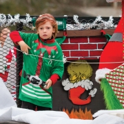 cashiers-nc-christmas-parade-cute-kid